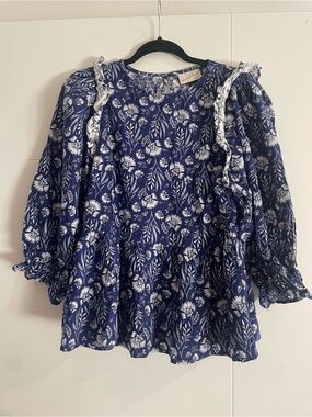 Universal Thread Blue and White Floral Peplum Blouse